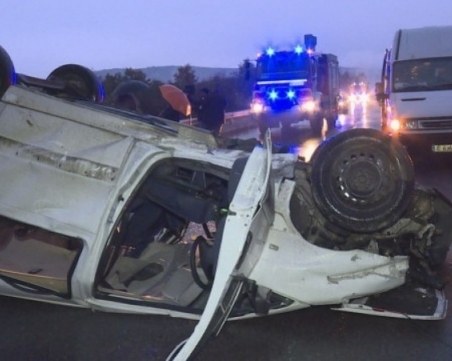 63-годишен мъж е с опасност за живота след тежката катастрофа край Драгичево