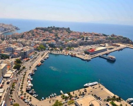 Нов данък в Гърция! Нощувките по курортите скачат