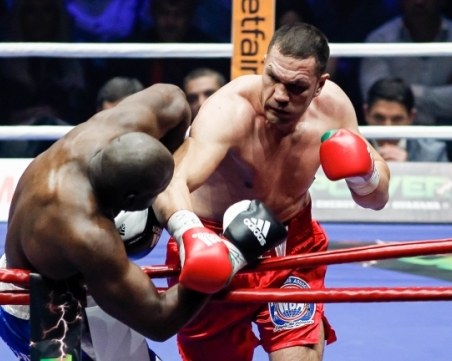 Кобрата се завръща на ринга с мач в САЩ в началото на 2018 година