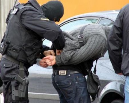 Нагъл рецидивист нахлу с нож в дома на старица, отмъкна ѝ последните 60 лева