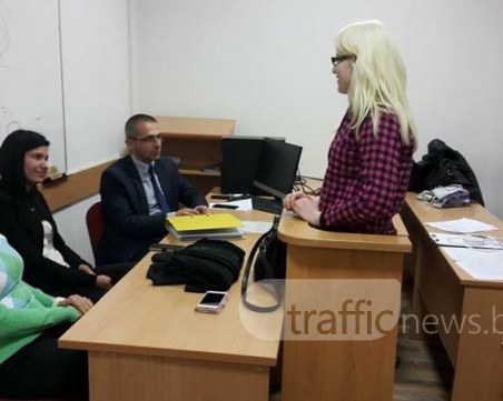 Оправдателна присъда бе прочетена в съдебната зала на Пловдивски университет СНИМКИ