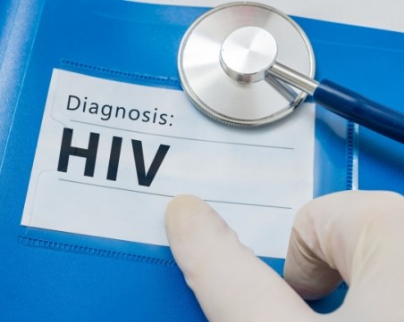 24 години затвор за мъж, заразил 30 жени със СПИН