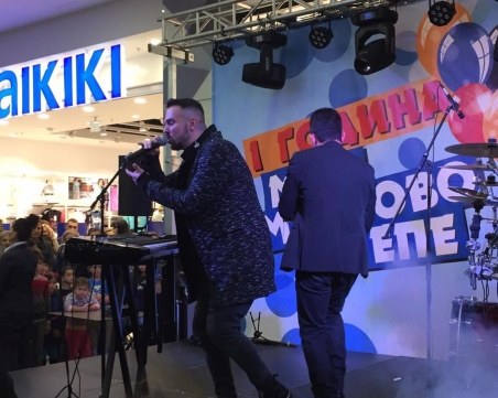 Графа пя на едногодишен рожденик СНИМКИ