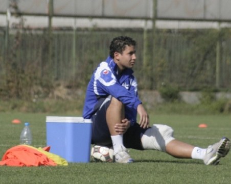 Наръгаха с нож шампион с Левски