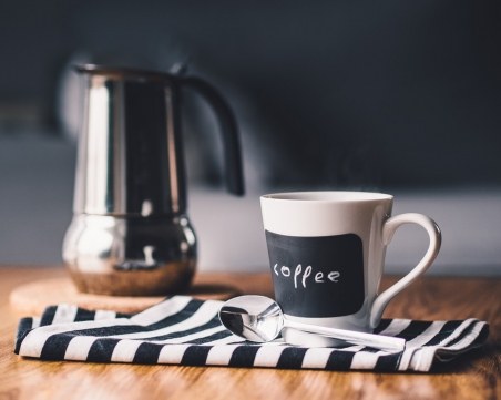 Вредно ли е да пием кафе на празен стомах?