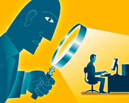 Държавата да следи хората в интернет, затова се обявиха 1/3 от българите