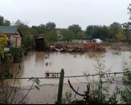 Почина дядо Димитър, чийто дом бе отнесен от водния ад край Бургас