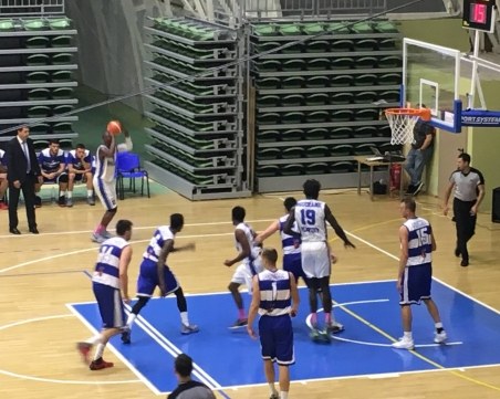 Академик Бултекс 99 кани Ботев, Локо и Марица на мачовете си