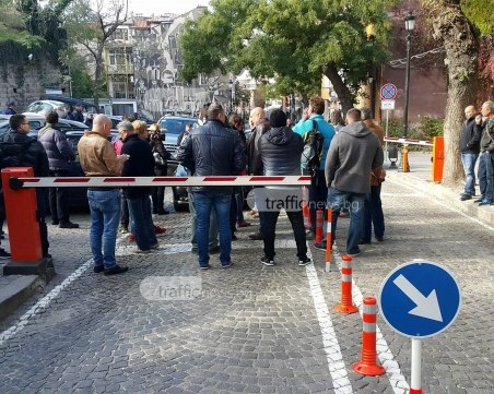 Протестиращите в Стария град: Това е репресия срещу нас и туризма в Пловдив СНИМКИ