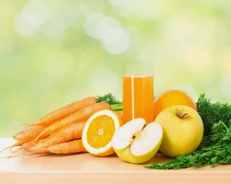 Витаминозна бомба! Вижте петте най-полезни плодови сока