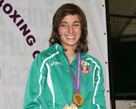 Боксовият Ботев с 4 медала и второ място при жените в отборното