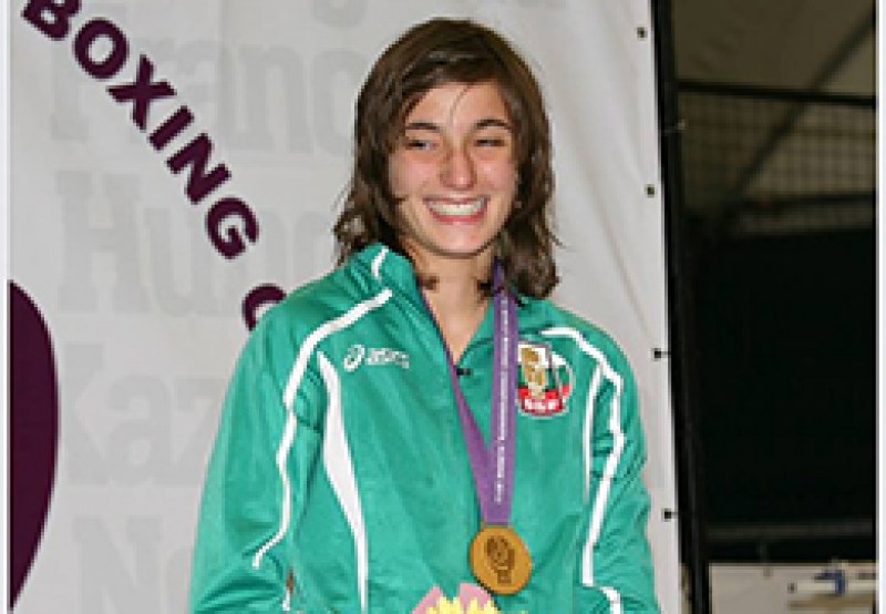 Боксовият Ботев с 4 медала и второ място при жените в отборното