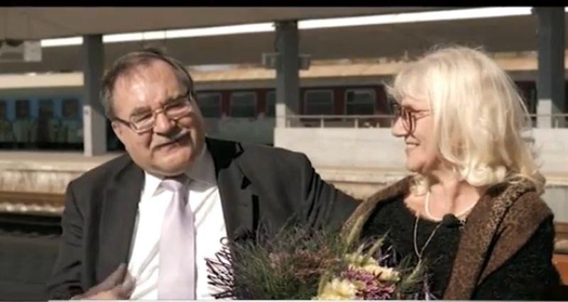 33-годишна любов в писма до щастливия край ВИДЕО