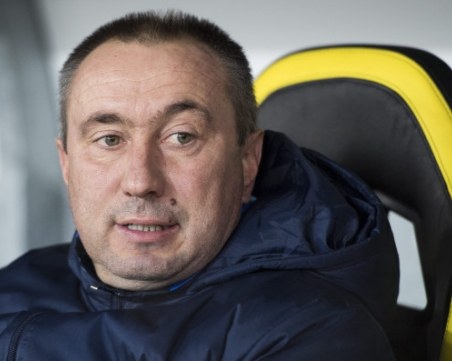 Бивш треньор на Ботев с 4-та титла в Казахстан