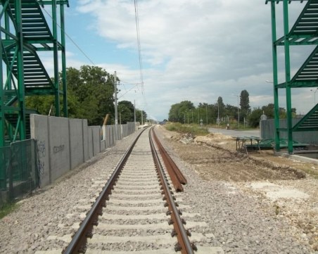 Пасарелката в Прослав - непреодолимо препятствие за майки с деца