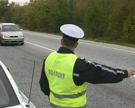 Масирана акция по пътищата в Пазарджишко! Проверени са 300 коли, над 100 шофьори са глобени