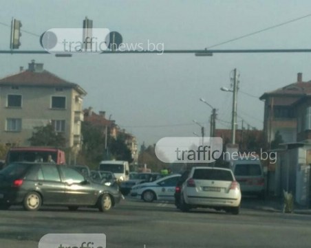 19-годишна шофьорка бе откарана в болница след катастрофата в Коматево СНИМКИ