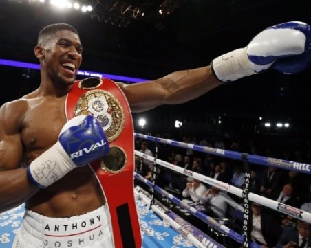 Джошуа показа и тъмната си страна - засипа съперници със закани и псувни