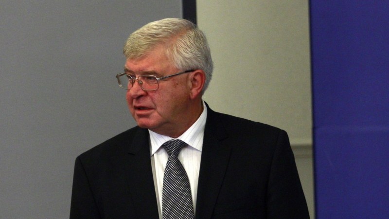 Кирил Ананиев е новият здравен министър