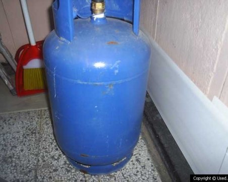 Две жени са с опасност за живота след взрив на газова бутилка в Сапарева Баня