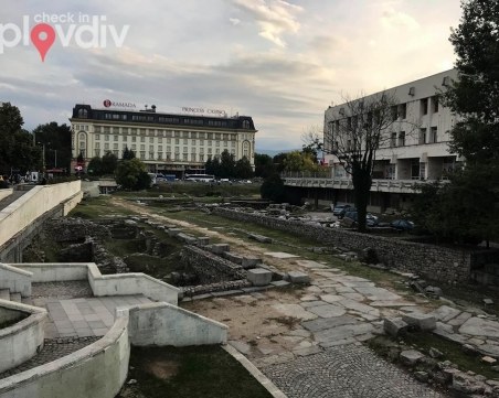 Община Пловдив плаща 4,3 млн. лева за продаден от нея имот в Античния форум за 1,2 млн.