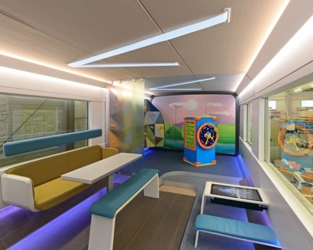 Влаковете в Германия изкушават с вагони за геймъри