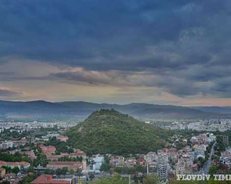 Пловдив е шести по заплати в България, а средната е 951 лева