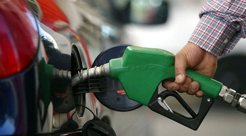 Откриха голямо количество незаконно гориво в бензиностанции край Пловдив