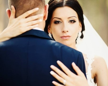 Запечатаха сватбата на Веселин Козарев-Кмета ВИДЕО