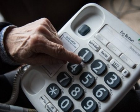 Мега удар на ало измамниците! Прибраха близо 70 бона от възрастно семейство