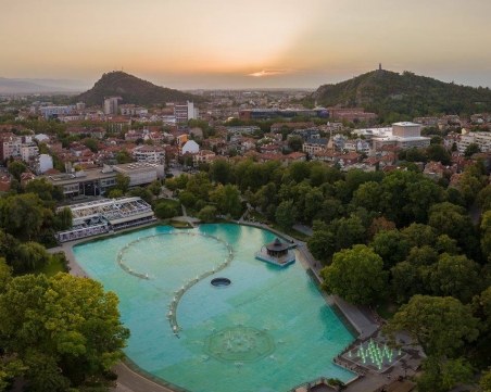 Пеещите фонтани ще изпеят последната си песен за тази година