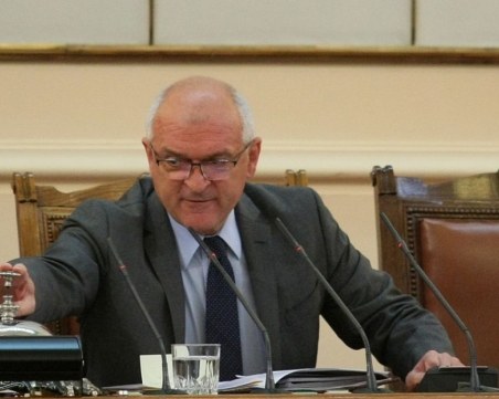 След разговор с Бойко Борисов, Димитър Главчев подаде оставка