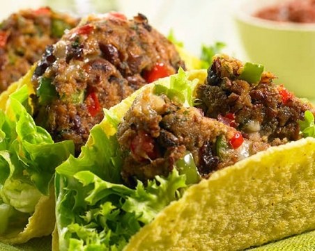 Вегетарианците vs. Месоядните: По-болни и по-нещастни се оказват въздържателите