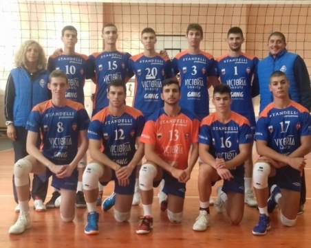 Виктория Волей с четвърта поредна победа при старшата