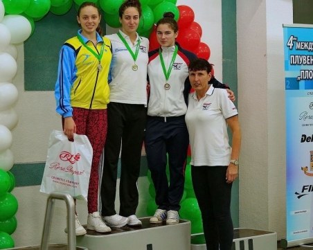 Диана Петкова с три национални рекорда на плувния турнир в Пловдив