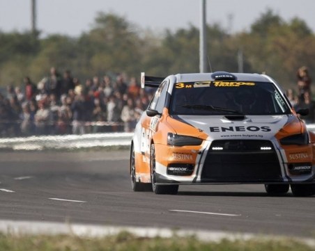 Дишат праха на Маршавелов и на пистата в Серес