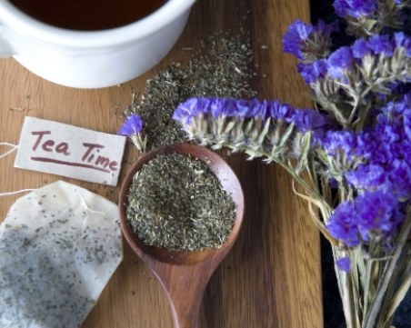 Как сами да си направим микс от насипни чайове?