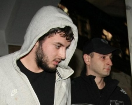 Майката на Йоан Матев: Синът ми е невинен!