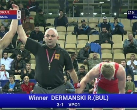 Триумф! Първи медал за България на Световното по борба