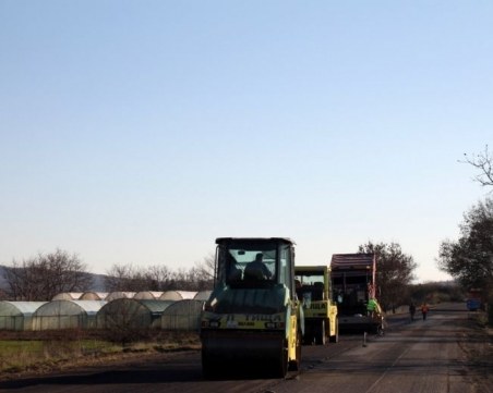 Ремонтите на едни от най-смъртоносните пловдивски пътища ще са готови до края на годината