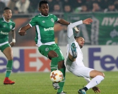 Лудогорец проспа 60 минути и ще трябва да гони дивото