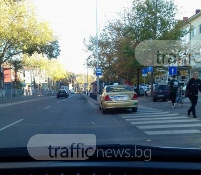 Таксиджия в защита на колега, спрял на зебра: Не сме най-голямото зло на пътя