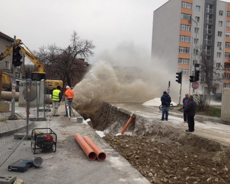 Асеновградчанин бесен заради безводието, не можел да 