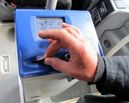 Дадоха отговор защо електронното таксуване и таблата в Пловдив не работят