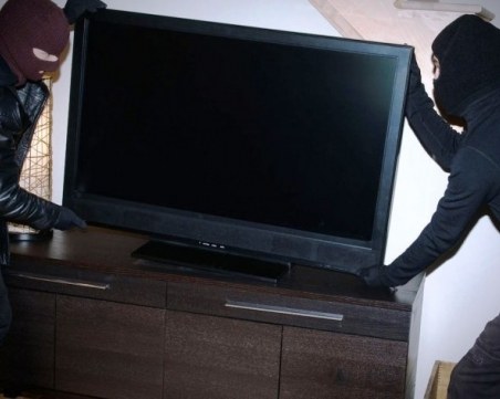 Задържаха наемателя, обрал квартирата си до Четвъртък пазара