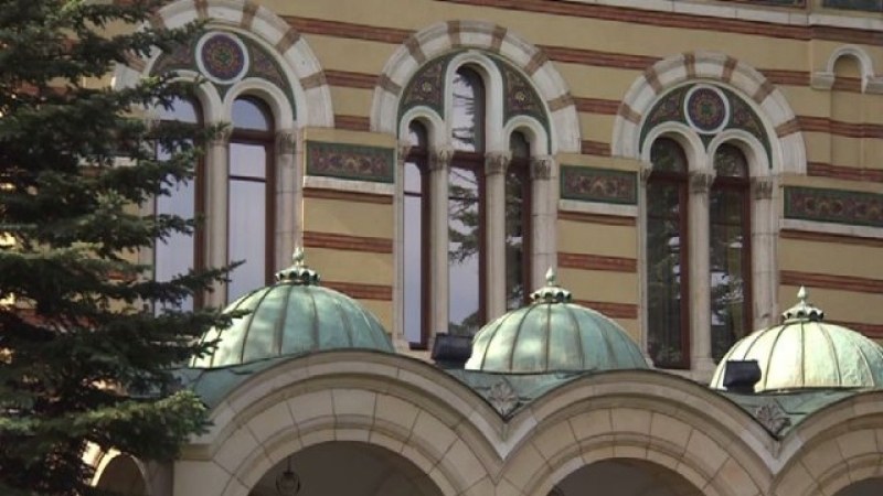 Светият синод отново обсъжда дали Българската църква ще стане майка на македонската
