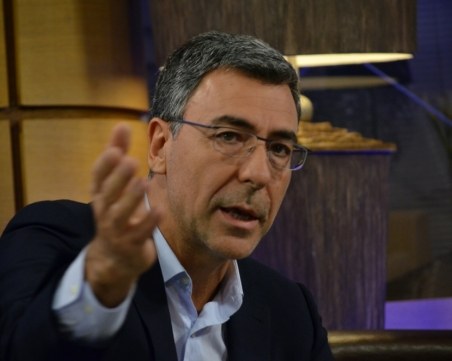 Бившият вицепремиер Даниел Вълчев с цикъл от разкази, представя ги в Пловдив