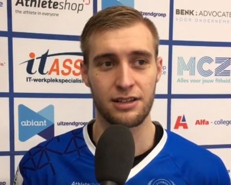 Юноша на Виктория Волей носи победата на тима си в дербито на Холандия