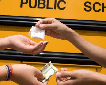 Тровят децата с шмика, как да ги предпазим ВИДЕО