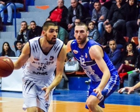 Неприятна контузия вади крило на Академик Бултекс 99 за два месеца